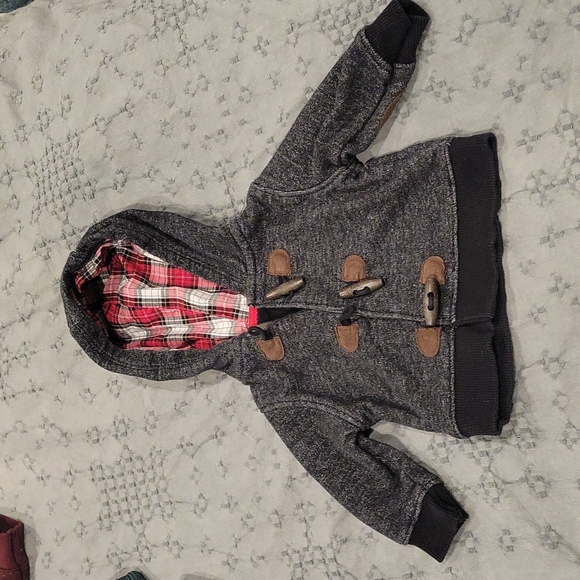 3 month ADORABLE sweater - Picture 1 of 2